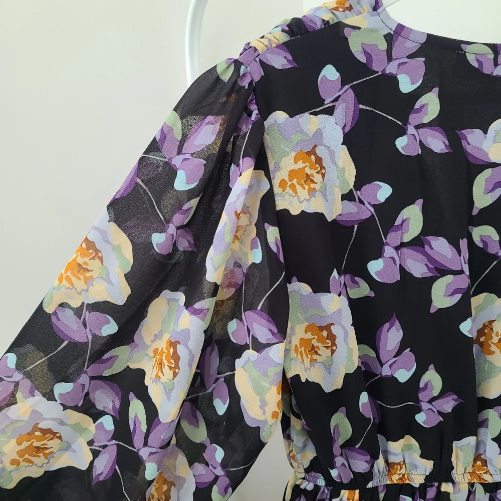 FLORAL RUFFLE DRESS - Picture 9 of 11